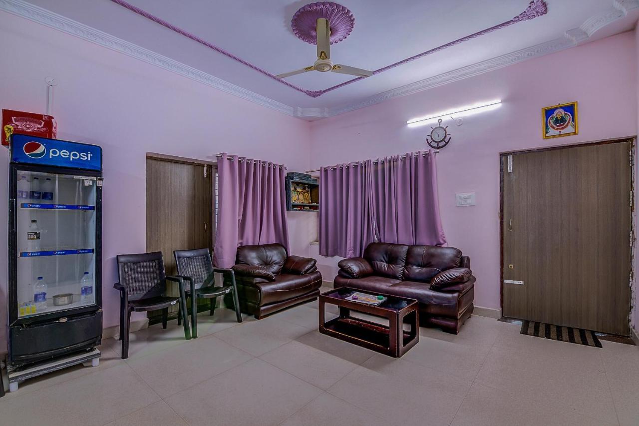 Oyo 8929 Stay Siddhartha Residency Jalaripeta Exterior foto