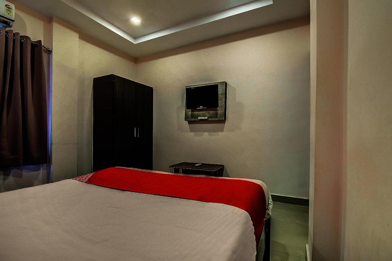 Oyo 8929 Stay Siddhartha Residency Jalaripeta Exterior foto